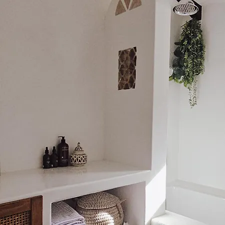 Casa Nour-mas Ale, Apartamento *