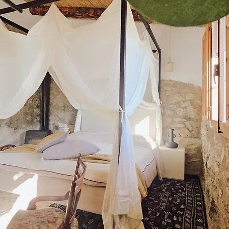 Casa Nour-mas Ale, *